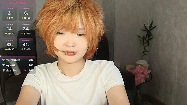 HiLotte live cam on StripChat