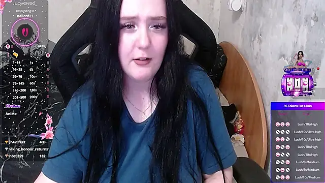 your_8a8y live cam on StripChat