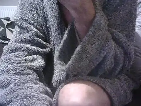 handyandyhandy live cam on StripChat
