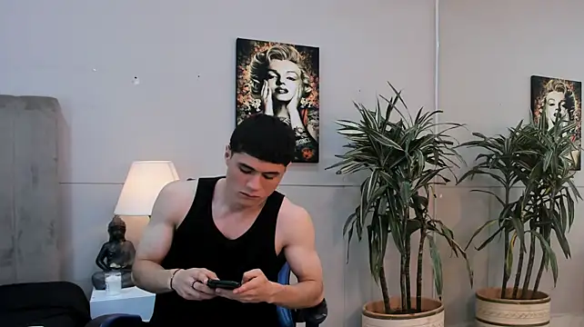 roan_birkin live cam on StripChat