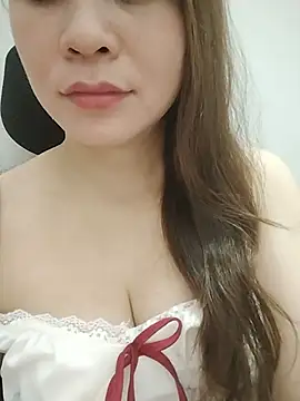 Snail_niE live cam on StripChat