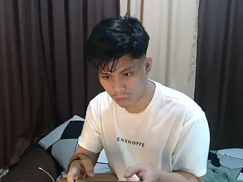 cumwhat_me live sex cam