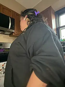 tillymarie (F milf) - Lick whip cream off tits