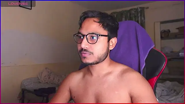 fuckkboy101 (M young) - HORNY,MAKE ME  CUM