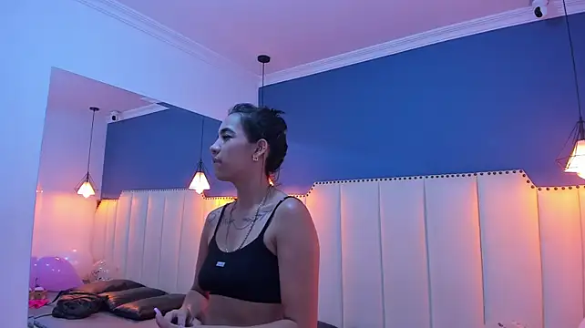 MiaKarsson live cam on StripChat