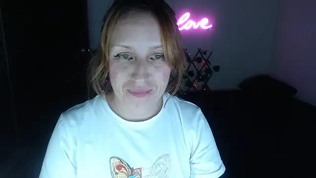 kikiperre live cam on StripChat