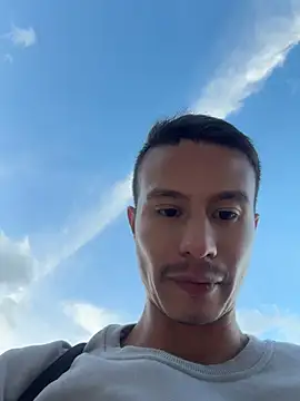 dominickvegas77 (Ask my age) - BOUNCE chest nipple play saliva