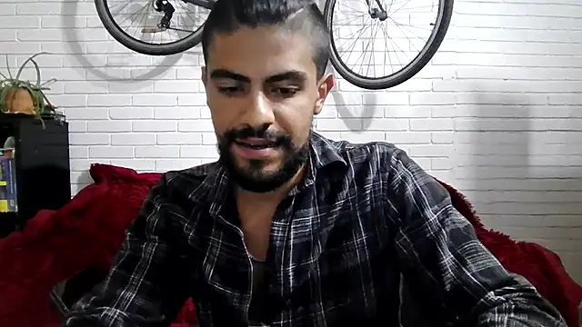 JBond007BBC live cam on StripChat
