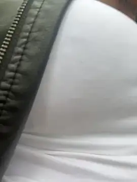 RebelReign live cam on StripChat
