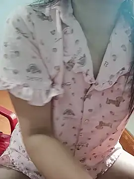 Sweet-Berryy live cam on StripChat