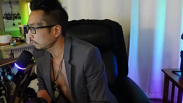 ghost11_11 (Ask my age) - Get on knees and Show off Tongue
