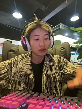 lgrl-520 (M young) - 加联系方式