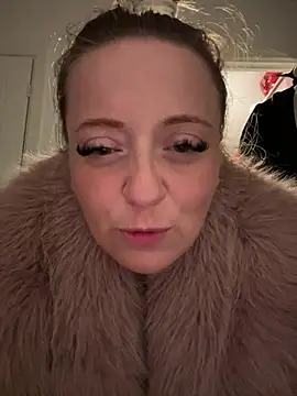 Poppyshaw_