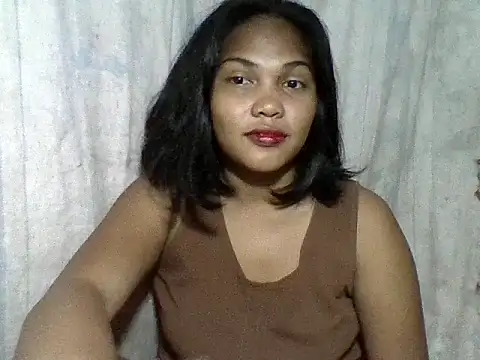 sweetlexypinay19 live cam on StripChat