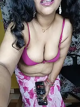 Love_me_7 live cam on StripChat