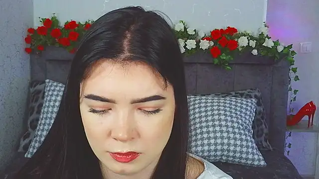 MelissaMay__ live cam on StripChat