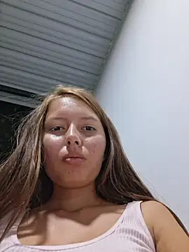 Khelmi live sex cam