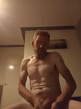 Bigdxxx11x live cam