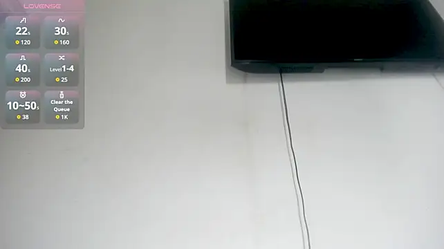 fox_loves (F young) - two fingers in my ass