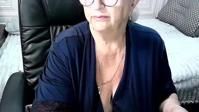 LolkaAlyss live cam