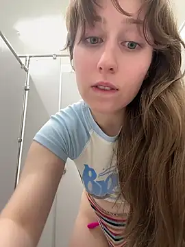 froggyanna stripchat