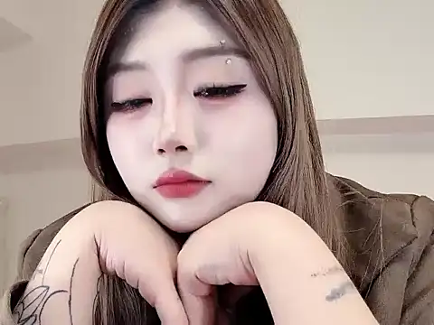 xiaoxiaoai689 live cam on StripChat