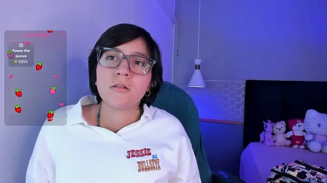 Tsuki_Maru live cam on StripChat