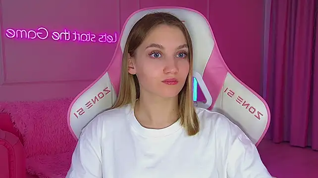 StacyEvances live cam on StripChat