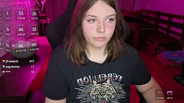 XNirvanaX live cam on StripChat