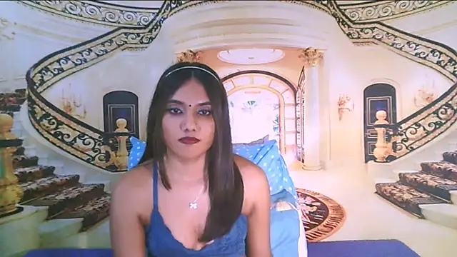 IndianSkies live cam on StripChat