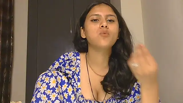 Naira_fit