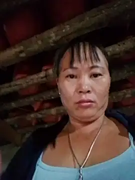 NyloveSquirt