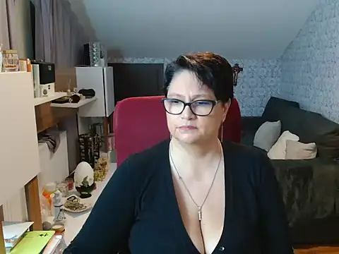 CallmeHellen4you