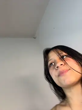 saray_gv's live room