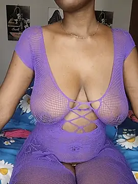 tushy_baiby2000 (F young) - lets play  and  cum  daddy
