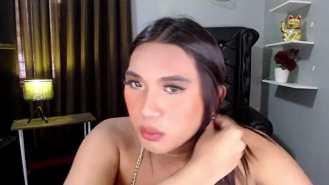Model: transGabriela_starr