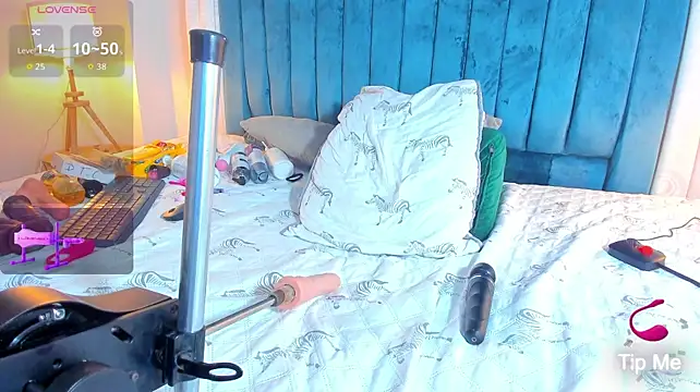sarayhorny69