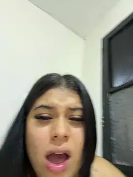 alissonfernandez_ live cam on StripChat