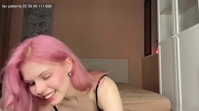 ass_latte live cam on StripChat