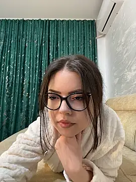 KaylaLewyss live cam on StripChat