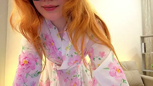 willow_bloom live cam on StripChat