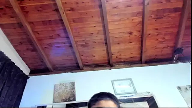 Natasha_and_zoe_ live cam on StripChat