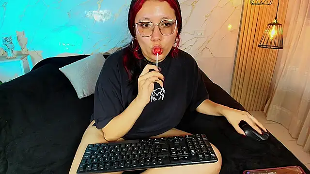 ammyhasen live cam on StripChat