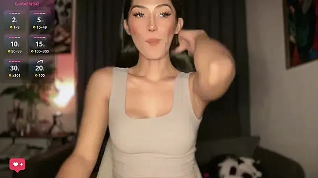 Belle_Sinclair live cam on StripChat