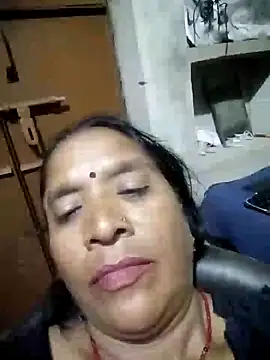 HotLoomaraj29