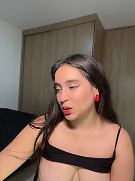 Turquoisespell live cam on StripChat