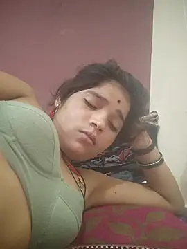 Mahek_-Love143 live cam on StripChat