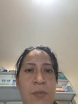 Dr_Edna_naughty live cam on StripChat