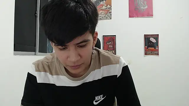 Dha_lia0 live cam on StripChat