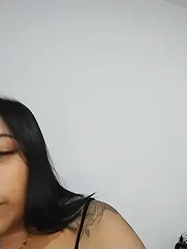 biancahot_dirty live cam on StripChat